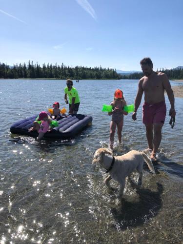 Vålågårdens Värdshus och Camping AB