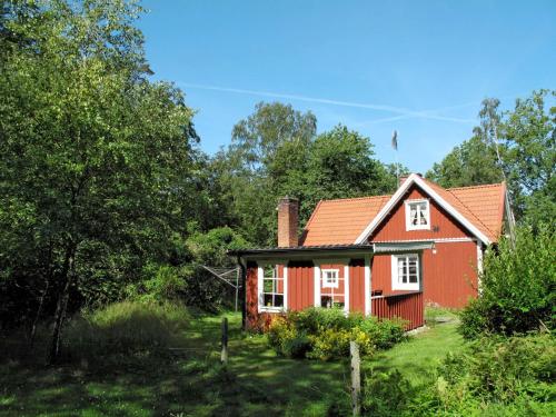 Holiday Home Åkekvarn Snärjet by Interhome