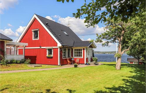 Nice Home In Trans With Kitchen